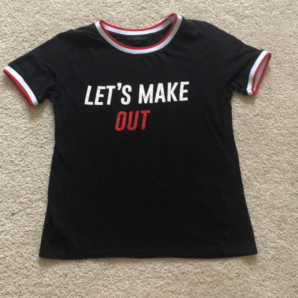 Shirt « let’s make out »